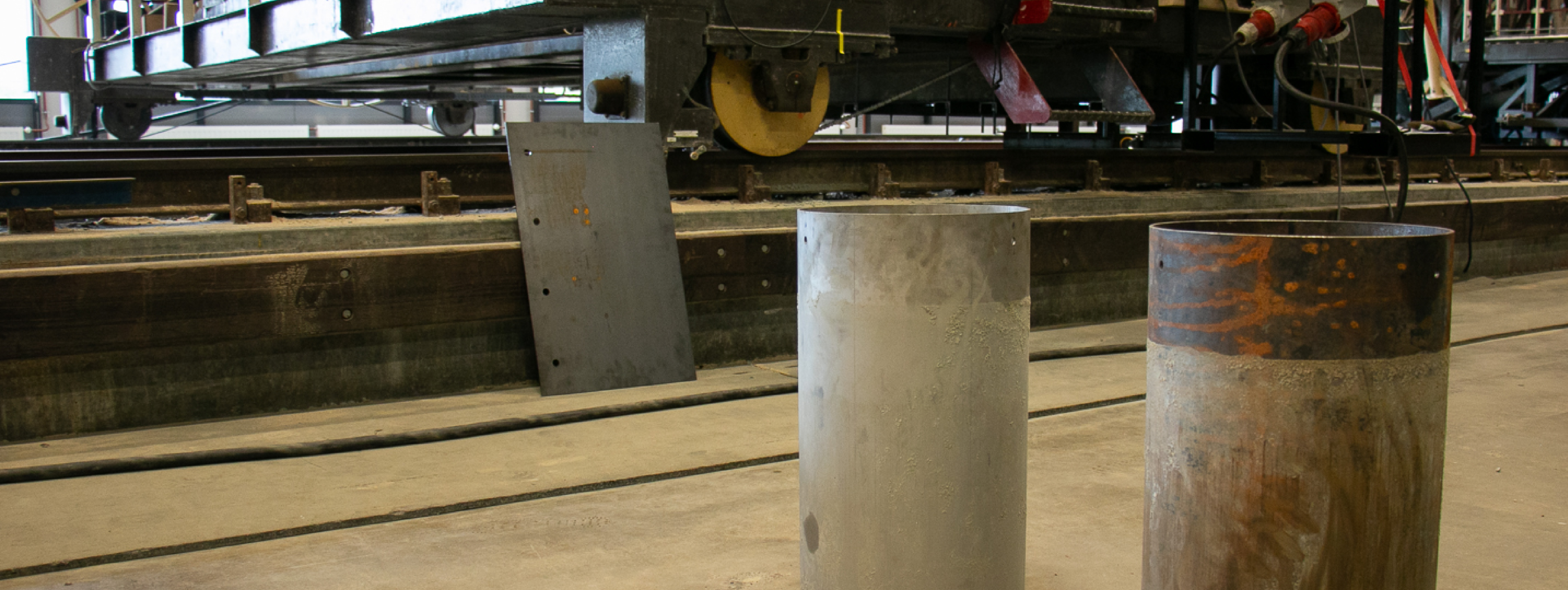 A test plate, two test piles